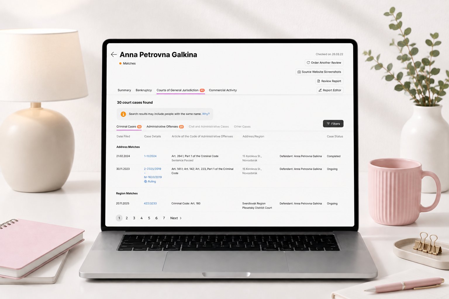 Expert Check — a report on a laptop